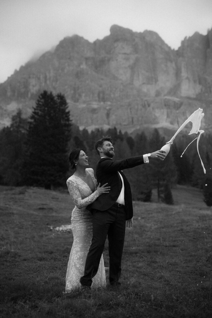 Elopement Wedding as a Photographer in the Dolomites.