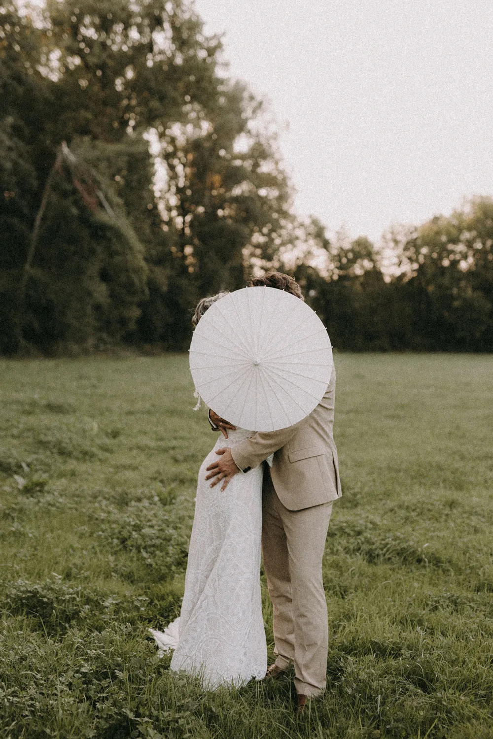 Brautpaarshooting am Abend bei Ihrer Hochzeit am Chiemsee